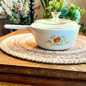 Corning Ware Wildflower Sauce Pan with Lid P-89-B 2.5 Cup Vintage 1970s